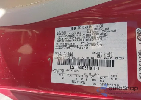 2008 Ford Mustang V6 Deluxe/V6 Premium z USA, uszkodzony, nr VIN 1ZVHT80N285101881